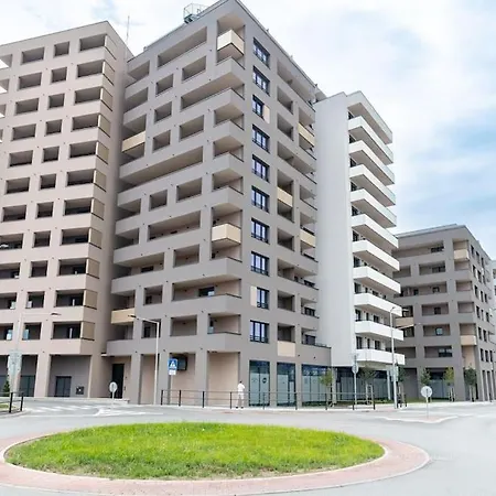 דירה Al-garden S Private Garage Parking Free, 5 Min Peso Do Centra קושיצה
