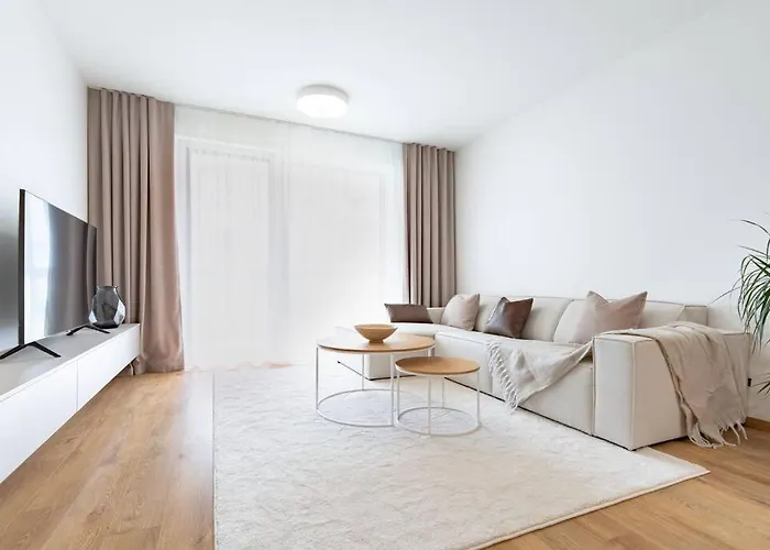 דירה Al-garden S Private Garage Parking Free, 5 Min Peso Do Centra